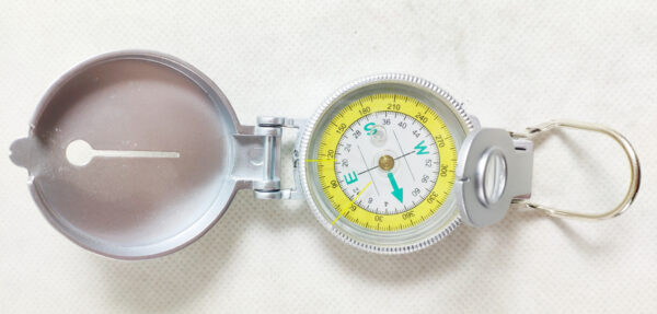 SILVER METAL CASE LIQUID FILLED LENSATIC COMPASS CUSTOM LOGO - Image 8