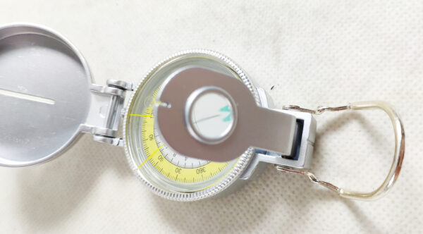 SILVER METAL CASE LIQUID FILLED LENSATIC COMPASS CUSTOM LOGO - Image 6